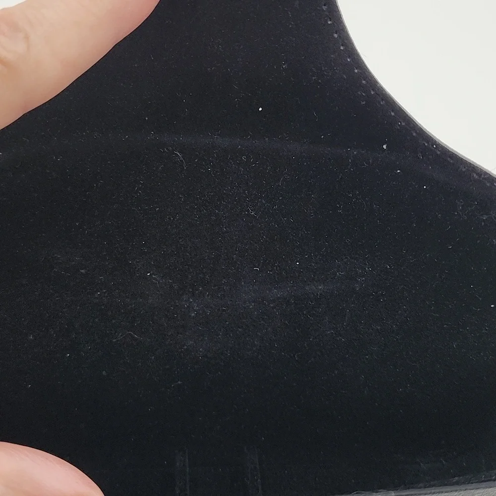 Ray-Ban Black Sunglasses with Case‎